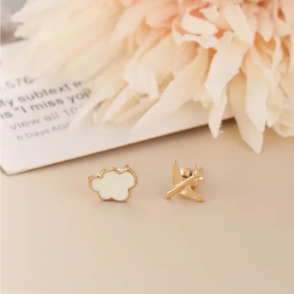 Asymmetrical Gold Cloud and Airplane Stud Earrings - Picture 2 of 4